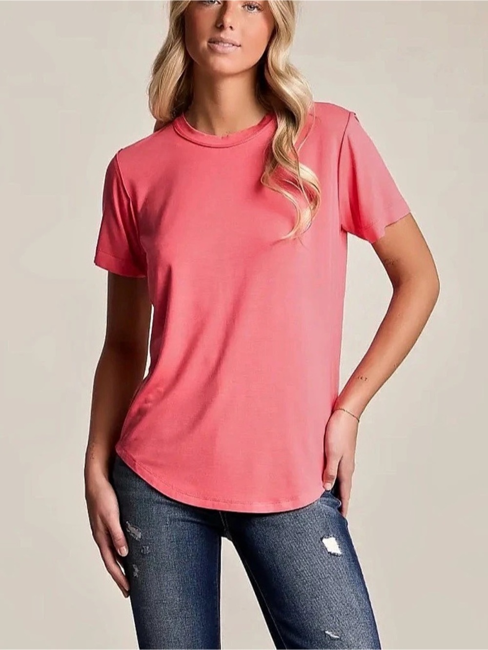 White Crow (Buckle) Short Sleeve Tee in Pink